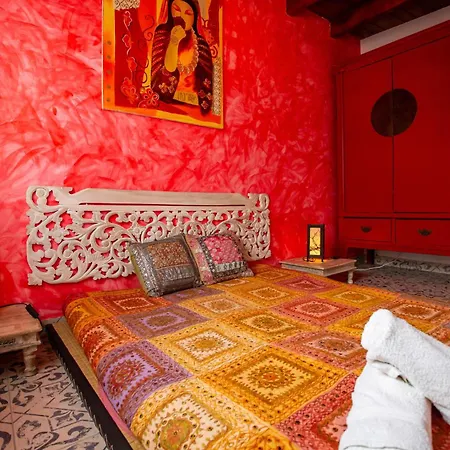 Villa Tokio Con Jacuzzi Y Piscina Privada